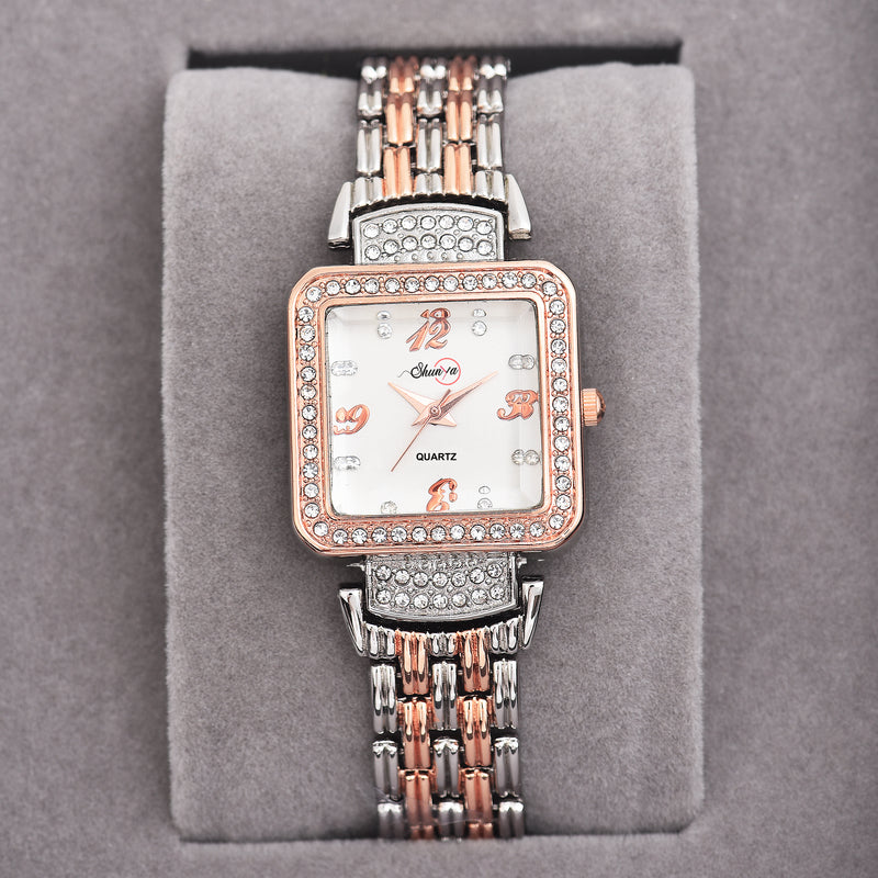 Shunya New Classic Attractive White Dial Diamond Watch for Women & Girls close-up